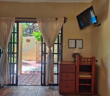 Puerto Morelos Hotel | Hotel Casa el Moro