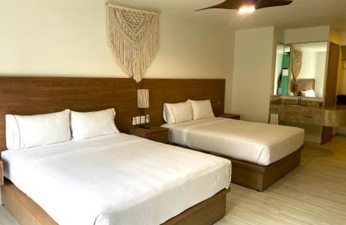 Ek Balam Village Hotel | Siente Tulum Hotel & Cenote Club