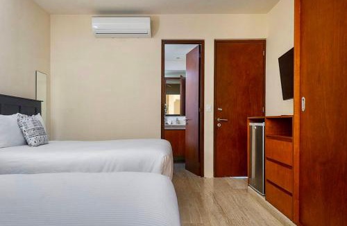 Zama Hotel | Casa Vibe PH- Private Rooftop - 3 Balcony - Pool