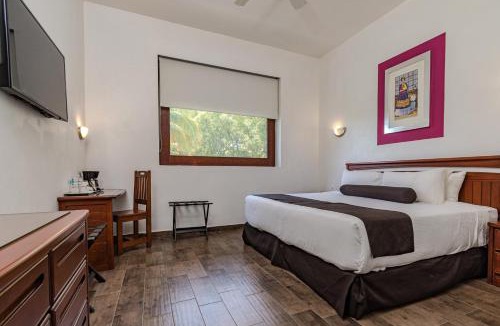 Crucero Tezoyuca Hotel | Radisson Hotel Cuernavaca