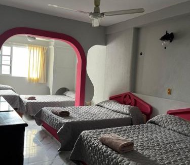 Downtown Cancun Hotel | Hotel Cancún Rosa