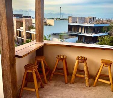 Zama Hotel | Casa Vibe PH- Private Rooftop - 3 Balcony - Pool