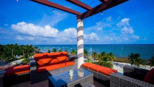 Zazil-ha Apartment | The Elements Oceanfront & Beachside Condo Hotel
