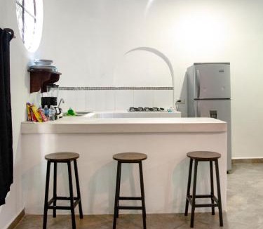 La Veleta Apartment | Sonido del mar Hotel Boutique & Yoga Loft