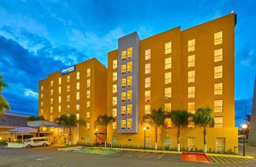 Chetumal Hotel | City Express by Marriott Chetumal