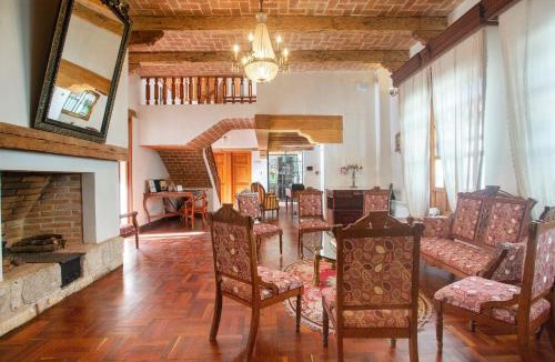 De La Merced Hotel | Hotel Casa de Familia de San Cristobal