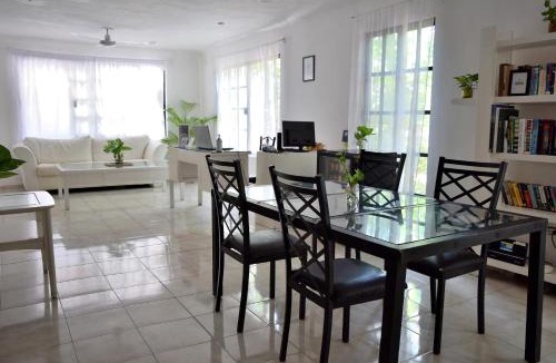 Playacar Fase I Hotel | Che Suites Playa