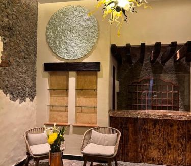 Central Cuernavaca Hotel | Mesón de las Delicias
