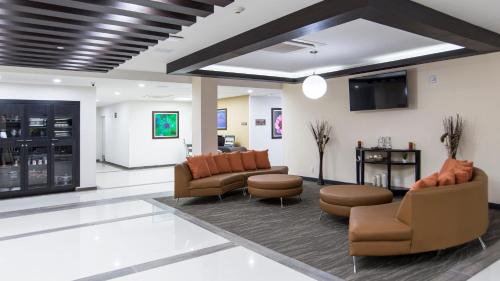 Juriquilla Hotel | Candlewood Suites - Queretaro Juriquilla by IHG