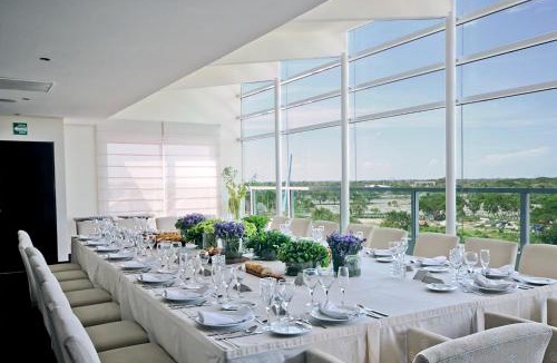 Villahermosa Hotel | Crowne Plaza Villahermosa by IHG