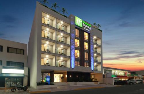 Downtown Hotel | Holiday Inn Express & Suites - Playa del Carmen by IHG