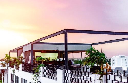 Luis Donaldo Colosio Hotel | Sunday Hotel 52 at Playa del Carmen