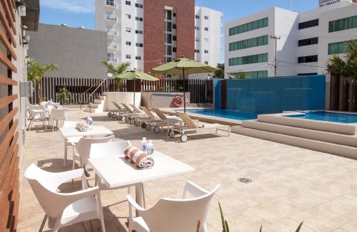 Avenida Tulum Hotel | Wyndham Garden Cancun Downtown