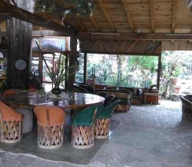 Mazamitla Hotel | Hotel Cabaña Los Ruiseñores