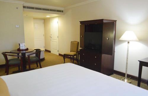 Nuevo Laredo Hotel | Best Western PLUS Nuevo Laredo Inn & Suites