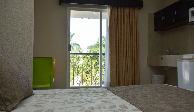Suites Los Arcos