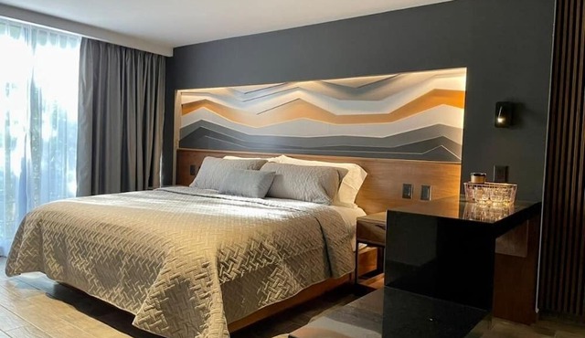Suites Mine in Mexico City