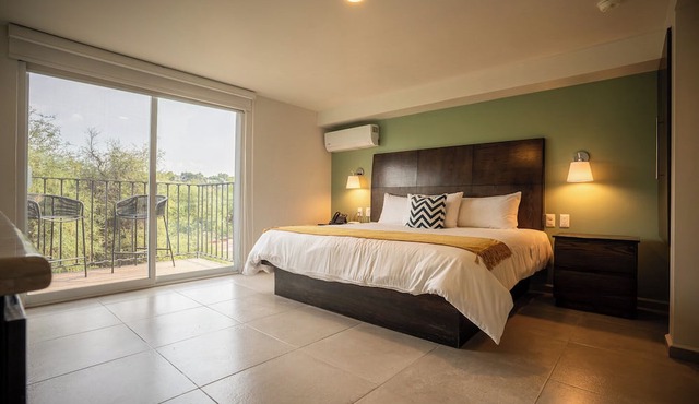 Hotel Omenia in Tequisquiapan