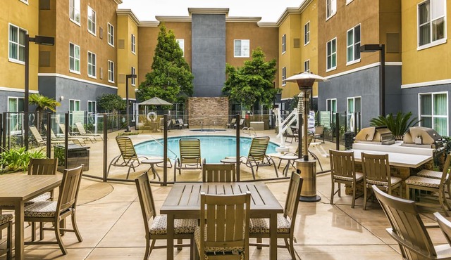Homewood Suites by Hilton Carlsbad-North San Diego County in Carlsbad