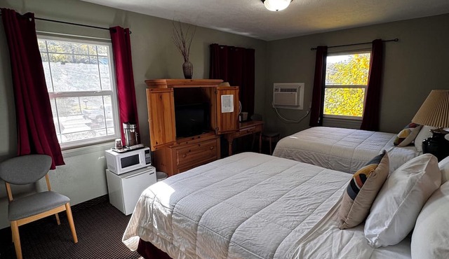 Rugged Country Lodge in Pendleton