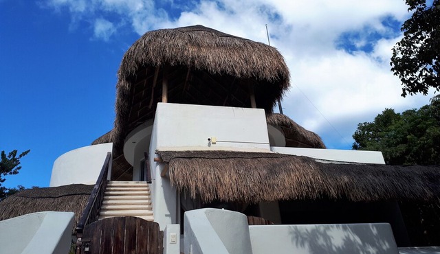 Lunah Xcacel Suites