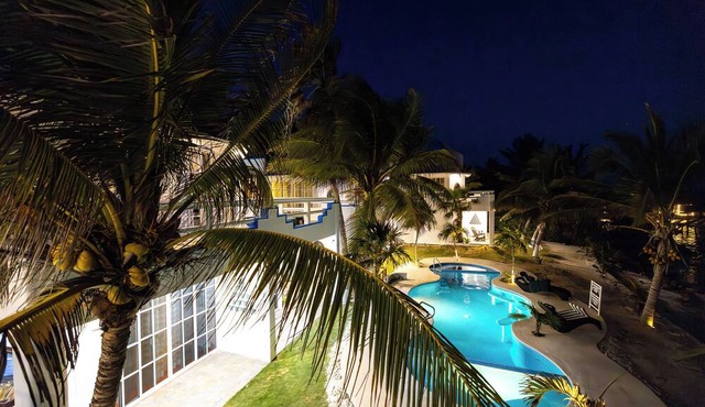 Casa Cenote Hotel