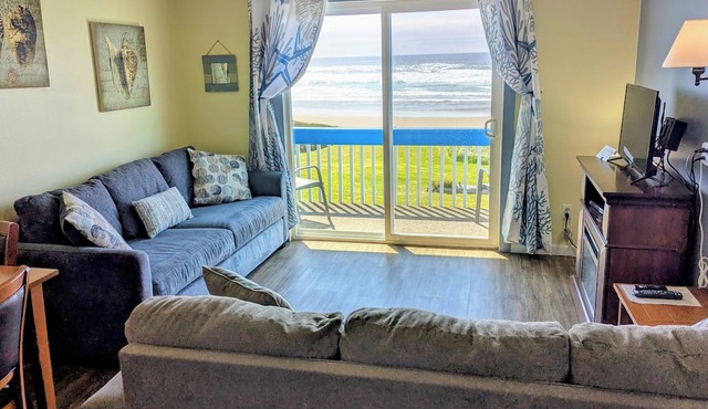 Silver Surf Motel in Yachats