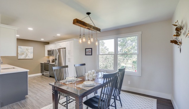 Beautiful New Haven Home on Spacious Working Farm! in New Haven