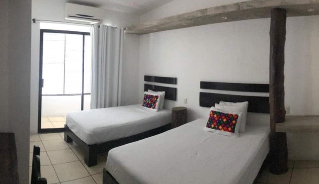 Hotel Maya Rue