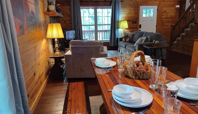 Secluded cabin on private property in De Soto