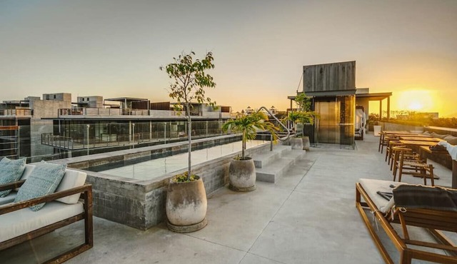 Unbeaten 1BR Swim Up w Cenote |Big Gym | Work Desk