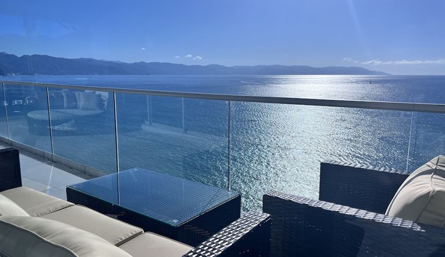 Spectacular 2900 sqft 4Br/4Ba beachfront condo at Luxurious Icon Vallarta! in PUERTO VALLARTA