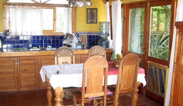 Beautiful Santa Cruz 2-story Home - Spectacular Lake & Mtn Views & Large Garden in Santa Cruz la Laguna