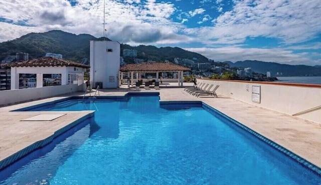 Oceanfront 2BR/2BA in Zona Romántica with pool in Puerto Vallarta