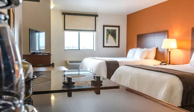 Comfortable Home-Style Stay Near Yakima Valley Museum & Downtown Yakima in Yakima