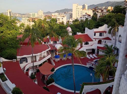 CH Paradise Condesa in Acapulco