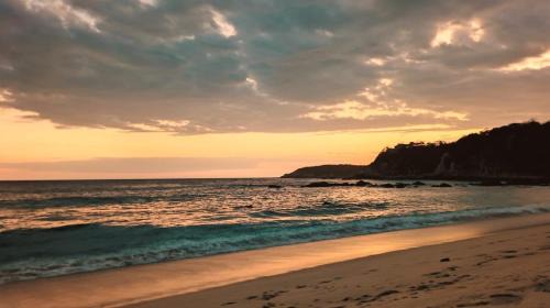 Valentina Salchi Bay virgin beaches fast internet in Santa Maria Huatulco