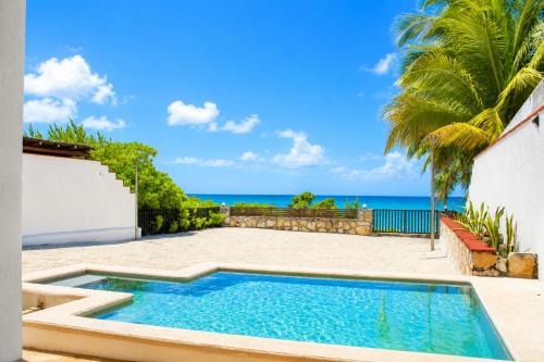 Psara Beachfront house in Telchac Puerto
