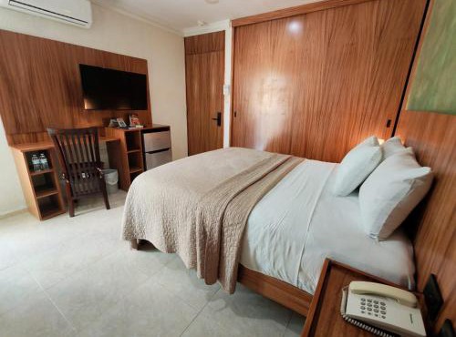 Hotel CEO Group