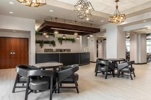 Drury Plaza Hotel College Station in College Station