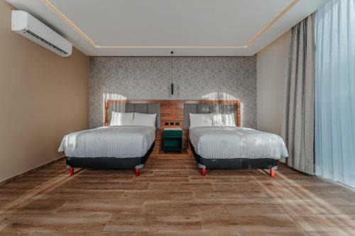 Hotel Chariot